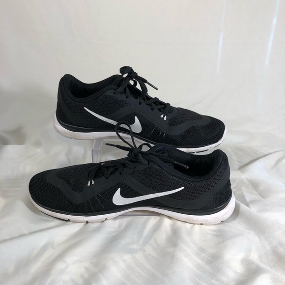 Nike Shoes - Nike training flex TR6  7.5